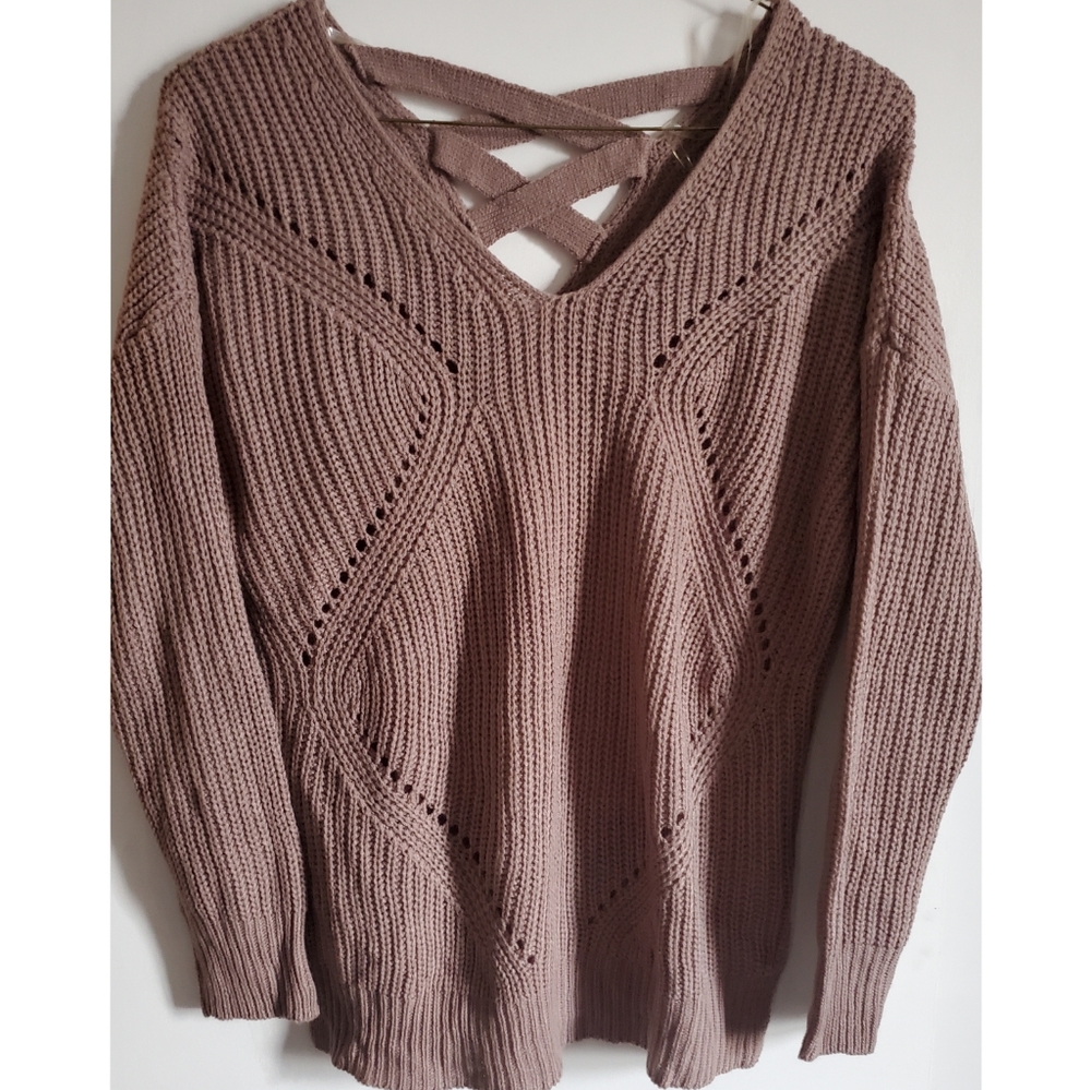 CHARLOTTE RUSSE SWEATER - Picture 3 of 11